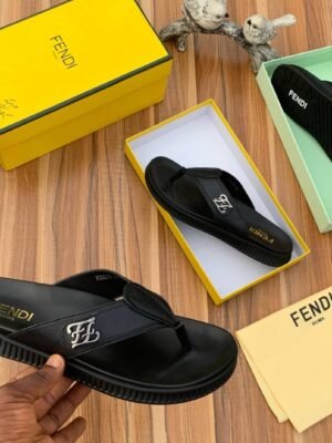 Fendi Roma Palm Slippers – Iconic Style with Comfort