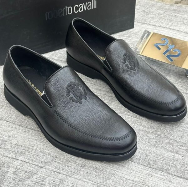 Black Leather Shoe with Embroidered Logo | Tconcorde