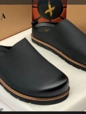 Premium Black Leather Clog Shoes for Men | Tconcorde
